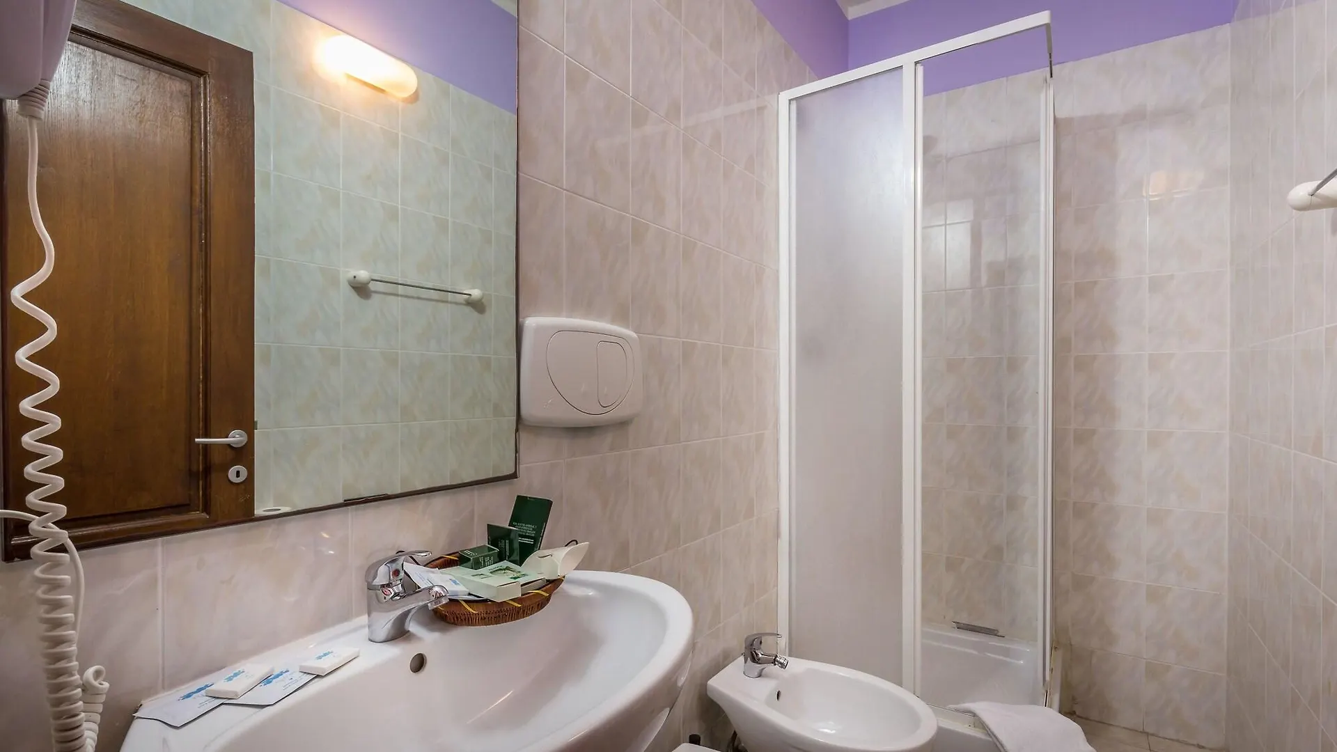 Hotel Real Florence 3*,  Italy