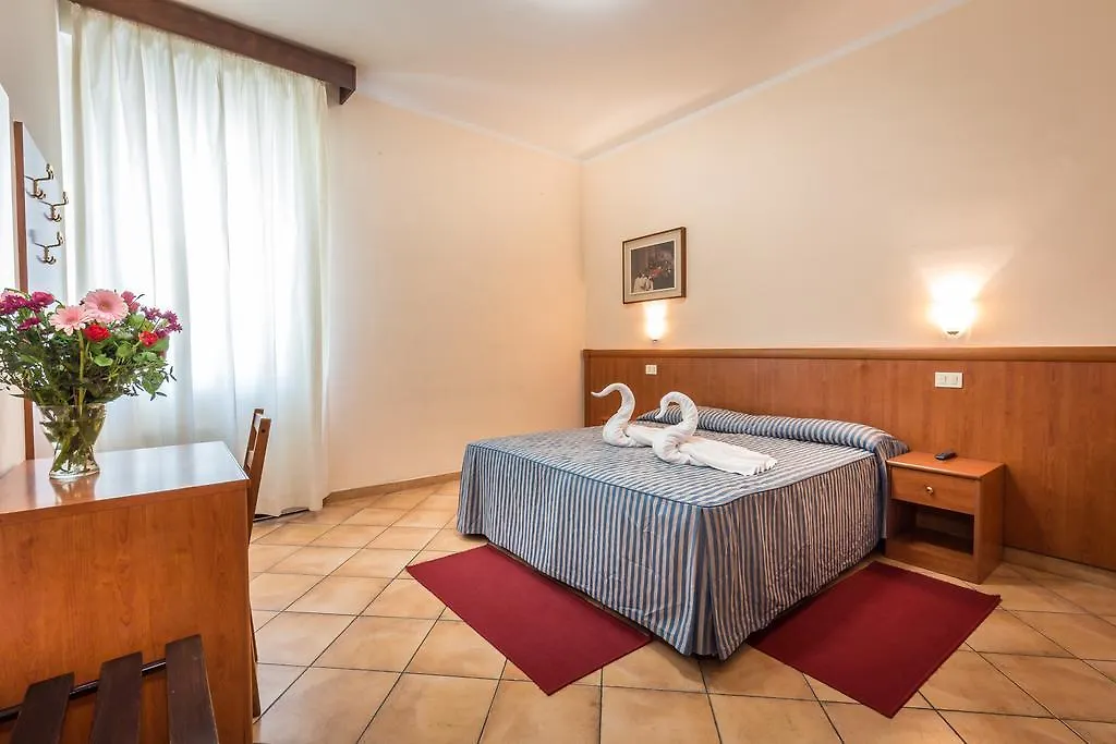 Hotel Real Florence 3*,  Italy